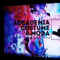 costume200